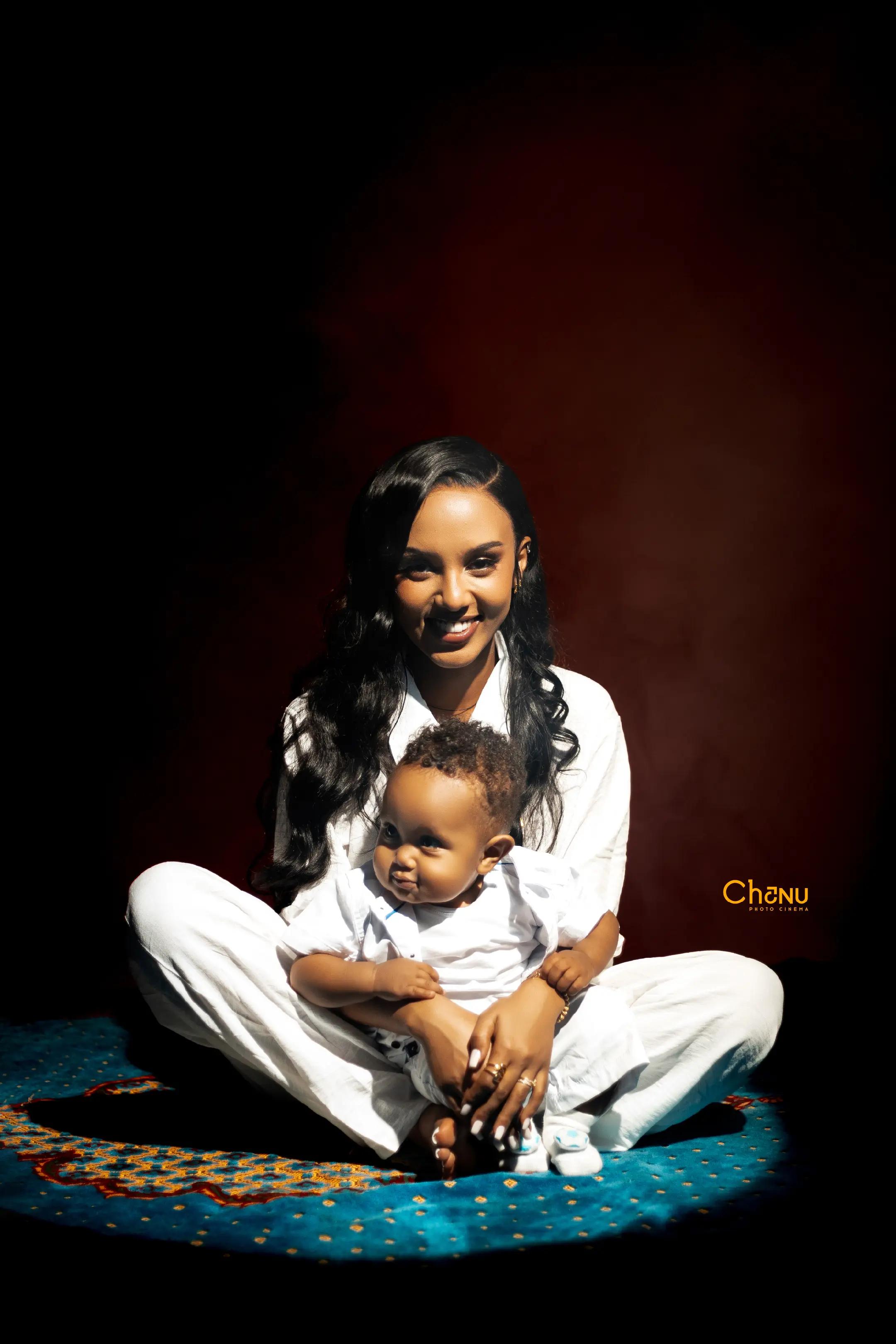 Baby studio portrait Chanu Photo Cinema